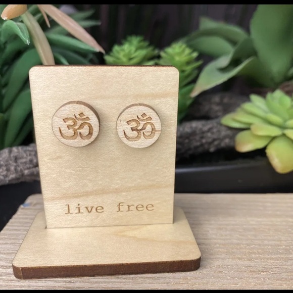 HANDMADE Earrings Artisan OM Engraved Wood BOHO Pendant Studs Hand Crafted - Picture 2 of 3